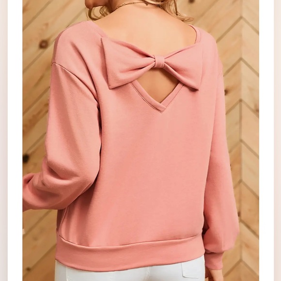 Tops - Bow Back Round Neck Sweatshirt